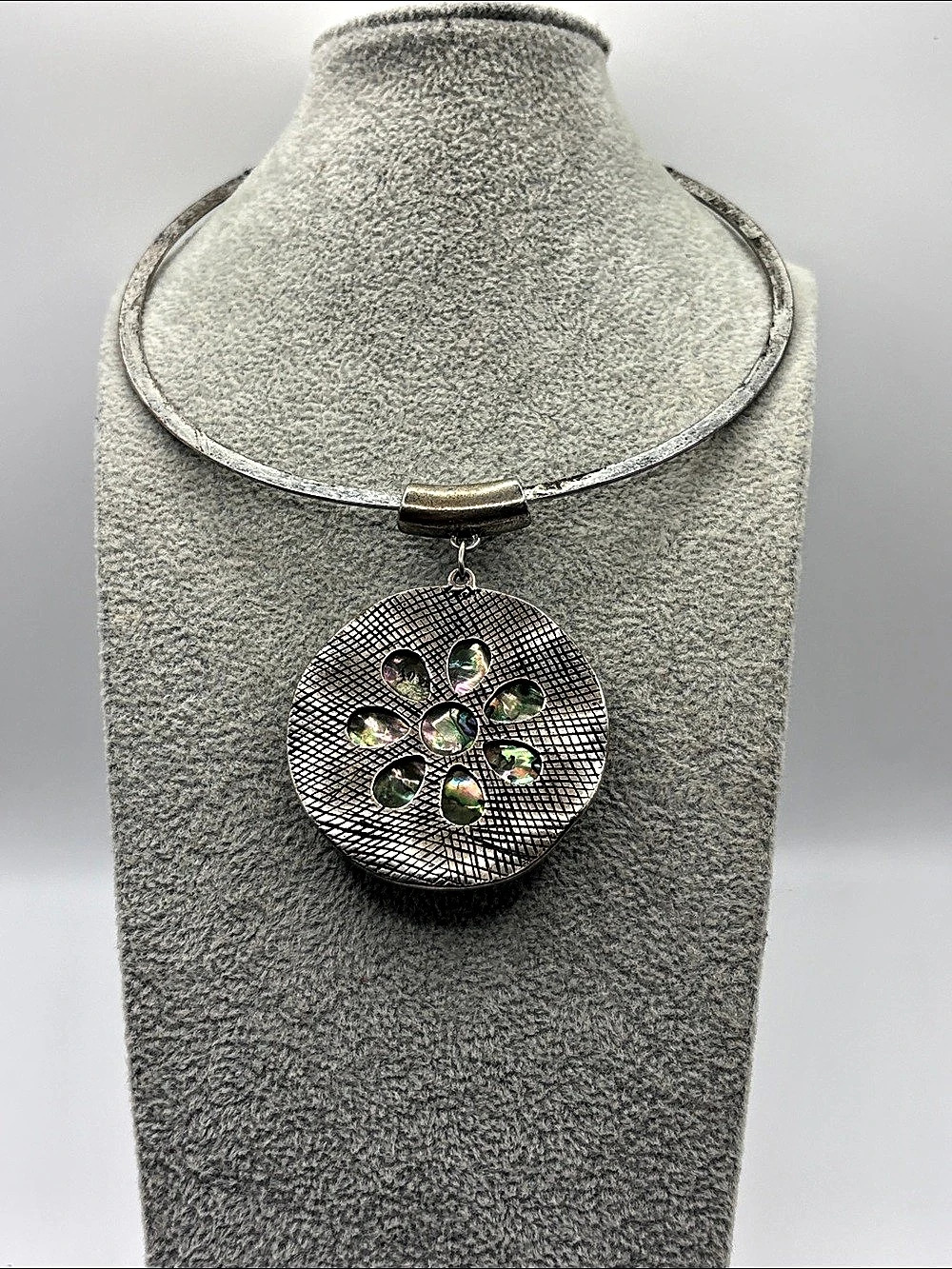 Vintage Double sided Abalone Inlay Pendant Necklace Silvertone